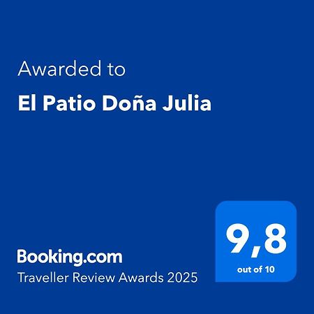 El Patio Dona Julia Apartment Касарес Екстериор снимка