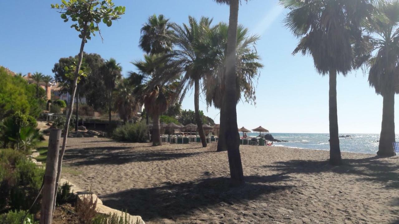 El Patio Dona Julia Apartment Касарес Екстериор снимка